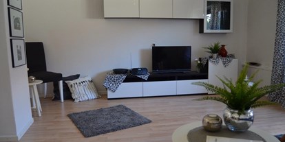 Monteurwohnung - Küche: eigene Küche - PLZ 38275 (Deutschland) - Wohnzimmer - Ferienwohnung Lisa