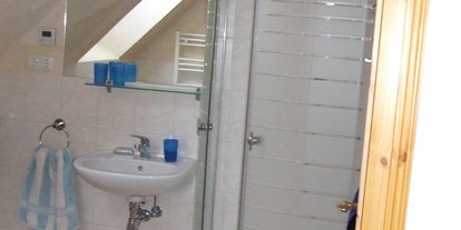 Monteurwohnung - Badezimmer: eigenes Bad - PLZ 15562 (Deutschland) - Zimmer immer mit Dusche - Pension Feldblick