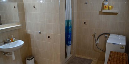 Monteurwohnung - Badezimmer: eigenes Bad - Region Mährisch-Schlesien - Haus Hlubocky