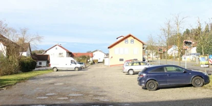 Monteurwohnung - Parkplatz: kostenlose Parkplätze in der Straße - Karlshuld - Monteurzimmer in 85055 Ingolstadt