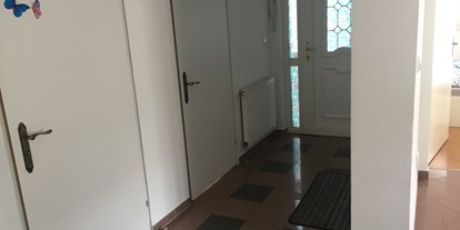 Monteurwohnung - Art der Unterkunft: Apartment - Münchendorf - Vorraum zentral  - Quartier Vösendorf 