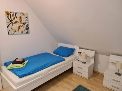 Monteurwohnung - Kühlschrank - Witten - Schlafzimmer - Übernachten im Herzen des Ruhrpotts 