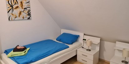 Monteurwohnung - Waschmaschine - Schlafzimmer - Übernachten im Herzen des Ruhrpotts 