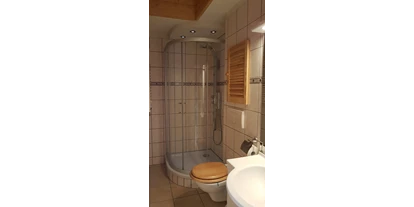 Monteurwohnung - Kühlschrank - Calau - Sanitär Apartment - Ferienwohnung und Monteurzimmer Schuricht