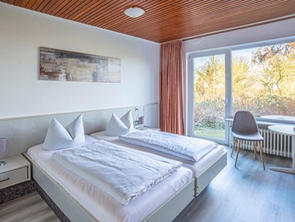 Monteurwohnung - Bettwäsche: Bettwäsche inklusive - Dassow - Doppelzimmer - K 357 - Monteurzimmer Lübeck und Umgebung
