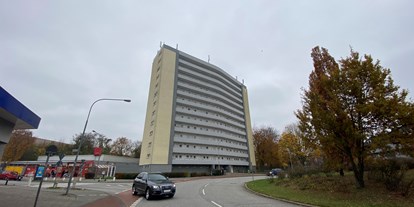 Monteurwohnung - Parkplatz: eigener Parkplatz vorhanden - Monteurwohnungen Lübeck - K 357 - Monteurzimmer Lübeck und Umgebung
