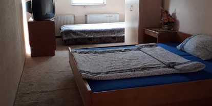 Monteurwohnung - Bettwäsche: Bettwäsche inklusive - Felixsee - Günstige & Gemütliche Zimmer
