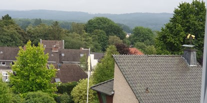 Monteurwohnung - Frühstück - Köln, Bonn, Eifel ... - Gästehaus  mit 6 Monteurwohnungen .Neu renoviert  und modern eingerichtet. 