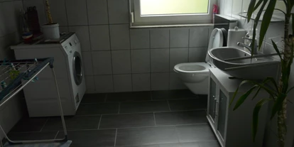 Monteurwohnung - Badezimmer: eigenes Bad - Herdwangen-Schönach - Badezimmer - Ferienwohnung SEElenfrieden