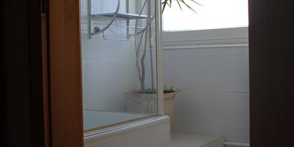 Monteurwohnung - Badezimmer: eigenes Bad - Soltau - Schindler