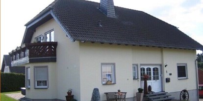 Monteurwohnung - Parkplatz: eigener Parkplatz vorhanden - Herresbach - Ferienwohnung Haus Andre in Ulmen 