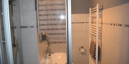 Monteurwohnung - Badezimmer: Gemeinschaftsbad - Breest - FeWo2