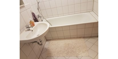 Monteurwohnung - PLZ 04680 (Deutschland) - Bad mit Wanne - Wohnung Altstadt