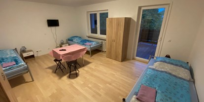 Monteurwohnung - Zimmertyp: Doppelzimmer - Anzing (Landkreis Ebersberg) - Monteurunterkunft  / ab 18,- Nacht / Top Lage !