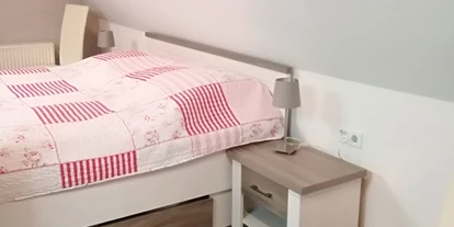 Monteurwohnung - Bettwäsche: Bettwäsche inklusive - Lipprechterode - 2. Schlafzimmer
großes hohes Doppelbett - Haus Maisonette am Harz, Thüringen, Deutschland