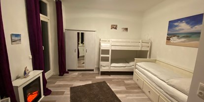 Monteurwohnung - Vorpommern - 2. Schlafzimmer - NAUTICA Apartment Rostock Innenstadt Balkon bis 6 Personen EG