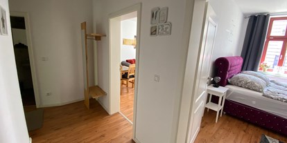 Monteurwohnung - Zimmertyp: Mehrbettzimmer - Bröbberow - *** STÖRTEBEKER *** 2-Zi.Wohnung 1.OG mit Balkon