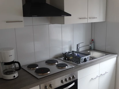 Monteurwohnung - Küche: eigene Küche - PLZ 25365 (Deutschland) - Voll ausgestattete Küche - Haus Holo - Ganzes Haus - bis 5 Monteure