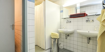 Monteurwohnung - Art der Unterkunft: Gästezimmer - PLZ 70192 (Deutschland) - Etagendusche mit WC - Gästehaus-abz-Stuttgart