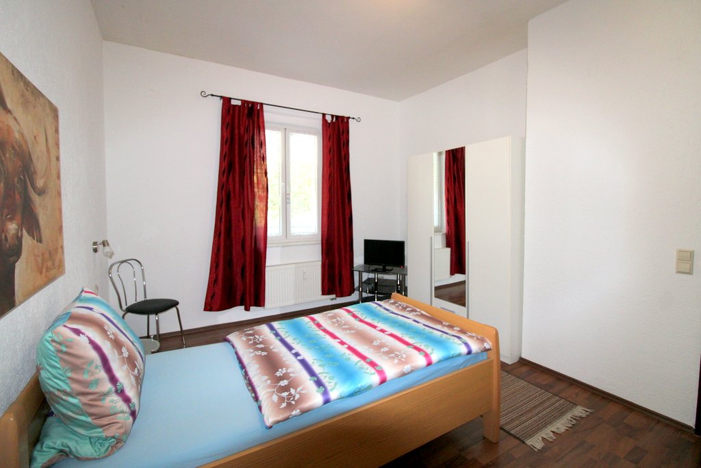Monteurzimmer - Schlafzimmer für eine Person - Ferienzimmer Görlitz