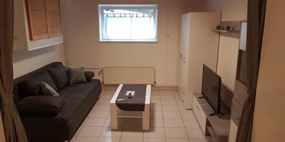 Monteurwohnung - Zimmertyp: Einzelzimmer - Geiselbach - Schlafcouch - Antje von Rhein
