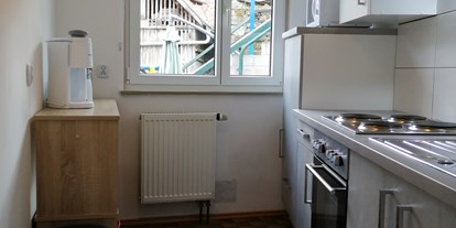 Monteurwohnung - Waschmaschine - Enzklösterle - Küche - Ferienwohnung "TAL-ECK"