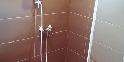 Monteurwohnung - Badezimmer: eigenes Bad - Siegritz - Eigenes Bad - Bozhidar Georgiev