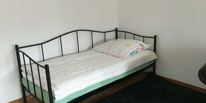Monteurwohnung - Bettwäsche: Bettwäsche inklusive - Wrohm - Große und helle Monteurzimmer Wohnung in zentraler Lage ab sofort Frei!!
