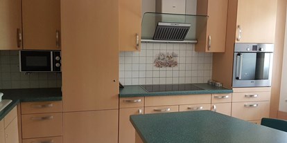 Monteurwohnung - Kühlschrank - Borna - Ferienwohnungen Hölig Küche Beispiel - Ferienwohnungen Constanze Hölig