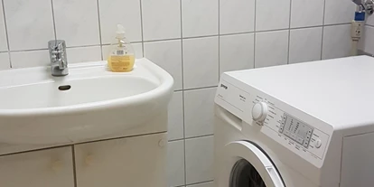 Monteurwohnung - Einzelbetten - PLZ 09243 (Deutschland) - Ferienwohnungen Hölig Waschmaschine zur Nutzung - Ferienwohnungen Constanze Hölig