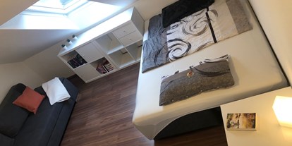 Monteurwohnung - TV - Stuttgart / Kurpfalz / Odenwald ... - Wenn das Wohnzimmer als Schlafzimmer benötigt wird... - guest apartment niederalfingen // Aalen-Ellwangen-Heidenheim-Schwäbisch Gmünd