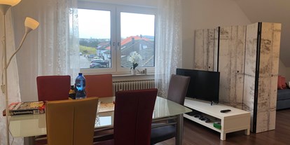 Monteurwohnung - PLZ 73466 (Deutschland) - Der Aufenthaltsbereich, wenn das Wohnzimmer als Schlafzimmer genutzt wird.. - guest apartment niederalfingen // Aalen-Ellwangen-Heidenheim-Schwäbisch Gmünd