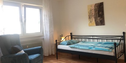 Monteurwohnung - Einzelbetten - PLZ 73457 (Deutschland) - Durch ein zweites Bett(90x200) entsteht ein Doppelzimmer oder bei Bedarf ein Dreibettzimmer...  - guest apartment niederalfingen // Aalen-Ellwangen-Heidenheim-Schwäbisch Gmünd