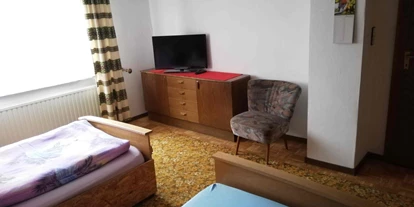 Monteurwohnung - Zimmertyp: Einzelzimmer - PLZ 36214 (Deutschland) - Zimmer 1 TV - Ferienhaus Brand