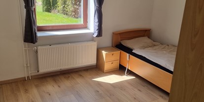 Monteurwohnung - Zimmertyp: Einzelzimmer - PLZ 38729 (Deutschland) - Gästehaus Neuekrug nähe A7