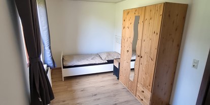 Monteurwohnung - Art der Unterkunft: Gästezimmer - Langelsheim - Gästehaus Neuekrug nähe A7