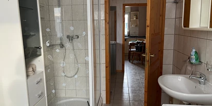 Monteurwohnung - Zimmertyp: Mehrbettzimmer - Bölsdorf - Bad - Ferienwohnung Käthchen 