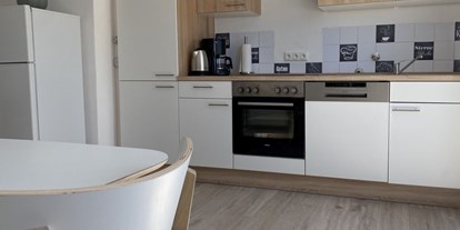 Monteurwohnung - Zimmertyp: Einzelzimmer - PLZ 92442 (Deutschland) - Küche - Moderne Monteurwohnung mit Balkon (SAD151)