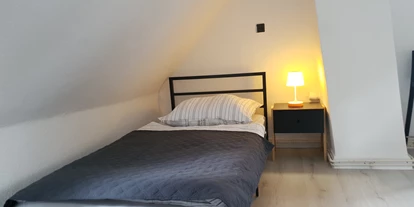Monteurwohnung - Zimmertyp: Mehrbettzimmer - Scheden - https://monteur-zimmer.info/regist - Beata Holz