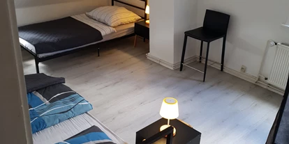 Monteurwohnung - Art der Unterkunft: Gästezimmer - Scheden - Zwei Einzelbetten - Beata Holz