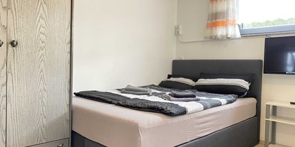 Monteurwohnung - Zimmertyp: Doppelzimmer - Lachstatt - Schlafbereich - Ferienapartment Süd (WA328)