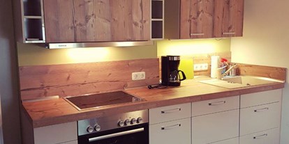 Monteurwohnung - Kühlschrank - Holzminden - Küche - Ferienwohnung Trompeter