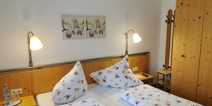 Monteurwohnung - Waschmaschine - Sonnberg (Hüttau) - Doppelzimmer - Ferienwohnung Saunahaus