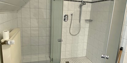 Monteurwohnung - Badezimmer: Gemeinschaftsbad - Spahnharrenstätte - Monteurzimmer-Lorup