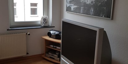 Monteurwohnung - Badezimmer: Gemeinschaftsbad - Fernseher - Apartment Monteurzimmer Duisburg