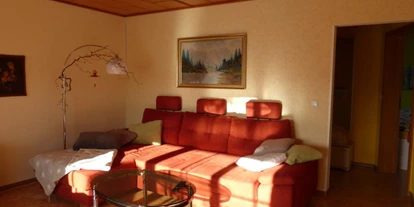 Monteurwohnung - Zimmertyp: Einzelzimmer - Krölpa - ausziehbares Schlafsofa , Liegefläche150cm - Kleine Gartenwohnung