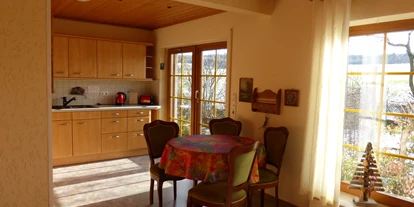 Monteurwohnung - Kühlschrank - Rudolstadt - offenen,große Küche,komplett ausgestattet - Kleine Gartenwohnung
