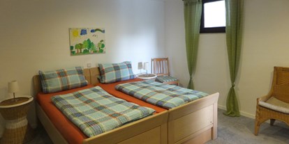 Monteurwohnung - Einzelbetten - PLZ 37633 (Deutschland) - Doppelzimmer - Ferienwohnung "Am Bückeberg" direkt in Emmerthal