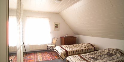 Monteurwohnung - Waschmaschine - Vrees - Schlafzimmer 2 Betten - Surwolds Wald monteurzimmer umgebung Papenburg max 4 Personen