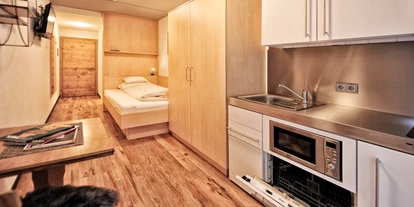 Monteurwohnung - Zimmertyp: Einzelzimmer - Strada - Küchenzeile - A4 Alma Alpin Appartments